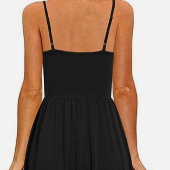 NWT Yathon spaghetti-strap black dress w/ pockets sz S - Picture 4 of 15